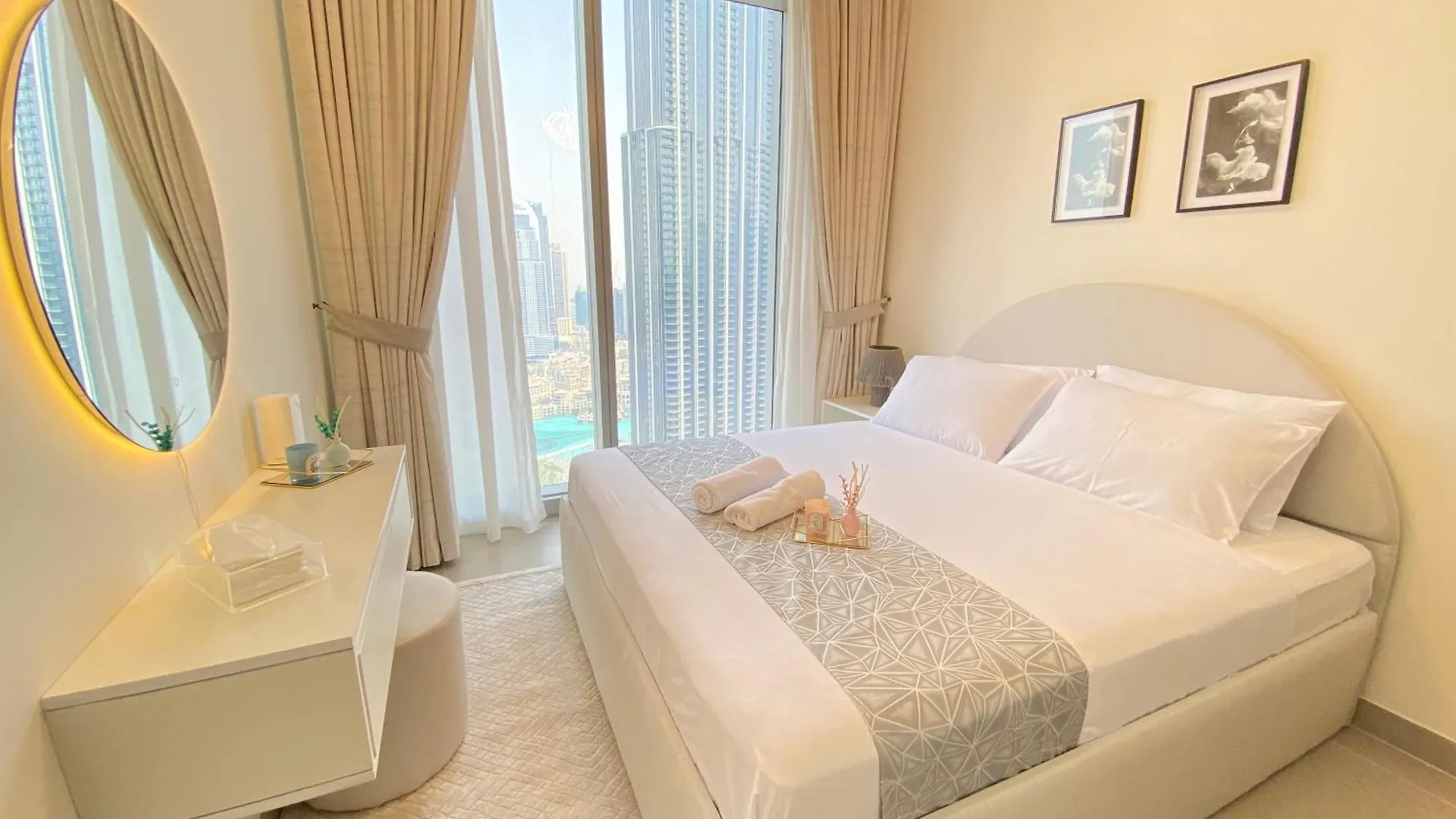 Svizona Premium 3Br Suite With Iconic Burj Khalifa, Dubai Fountain & Opera Views, Downtown Dubai 0*,  United Arab Emirates